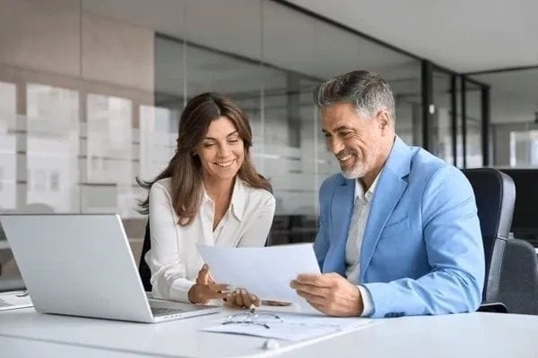 EMPOWER SELLERS: MAXIMIZE VALUE, WIN BUYERS WITH KEY TOOLS