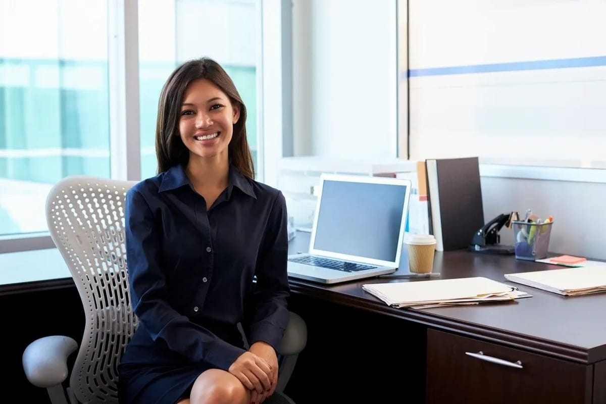 HOW ENTREPRENEURS CAN AVOID OUTSMARTING THEMSELVES