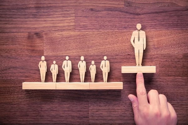 COMPENSATING KEY PEOPLE WHEN SELLING YOUR CANADIAN BUSINESS